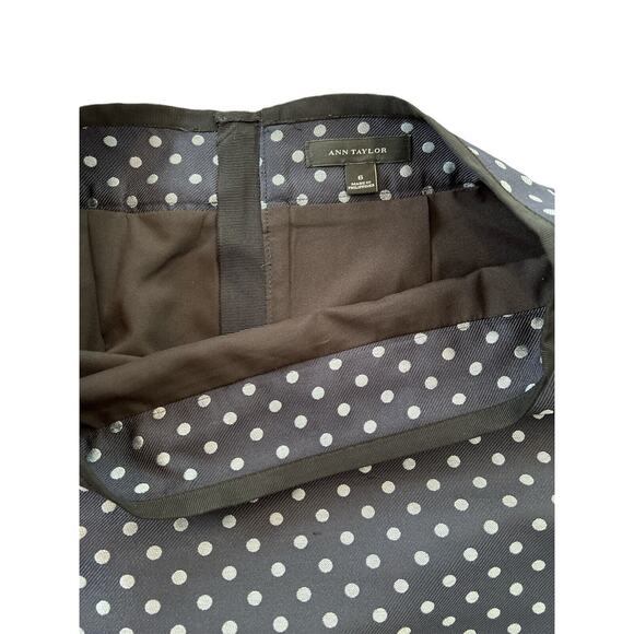 6 Ann Taylor Navy Blue Polka Dot Straight Knee Length Skirt - Picture 4 of 4